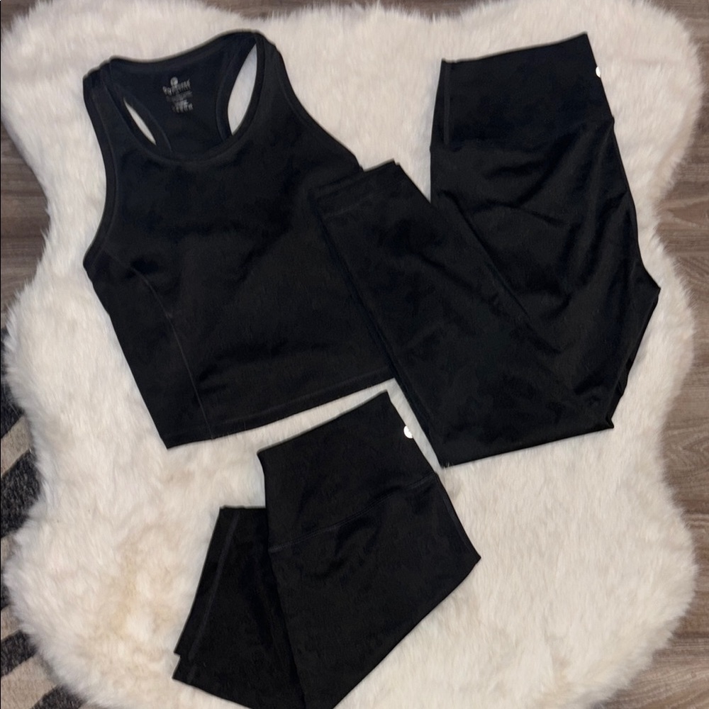 90 Degree By Reflex Dark Green Camo Workout Ensemble - 3 pieces